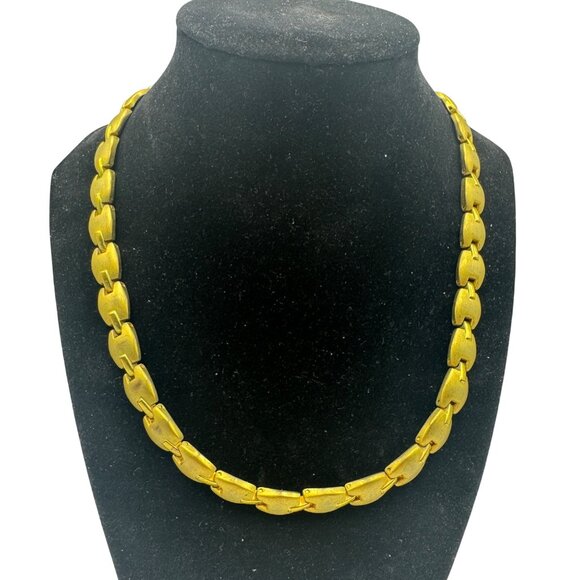 Vintage Gold Plated Chain Necklace Statement Jewelry Matte Chunky Link Design - Picture 2 of 5